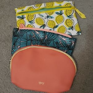Cosmetic bags